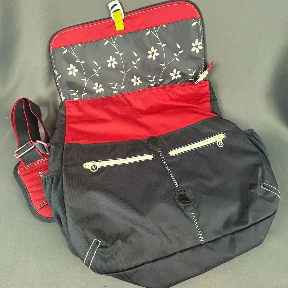 Sherpani Verve Crossbody Red Black Messenger Yoga Travel Tote Bag 12